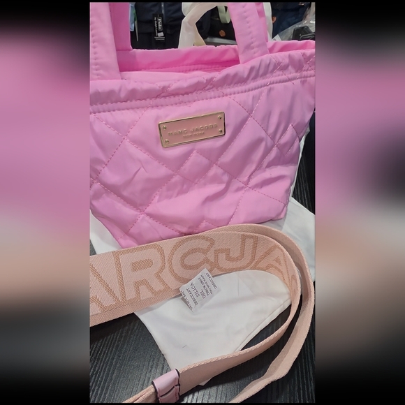 Marc Jacobs Handbags - Marc Jacobs Pink Quilted Women's Bag